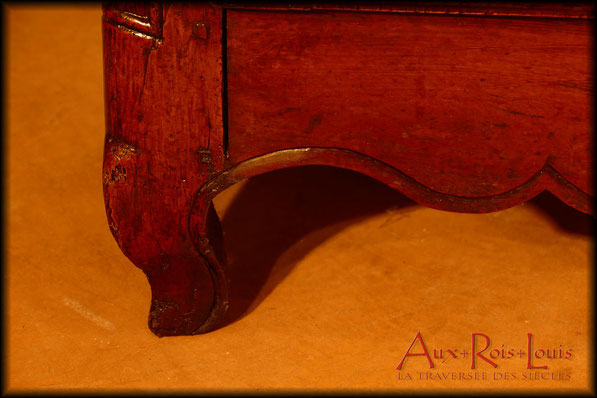 Two tier Louis XV buffet in cherry wood – 18ᵗʰ century