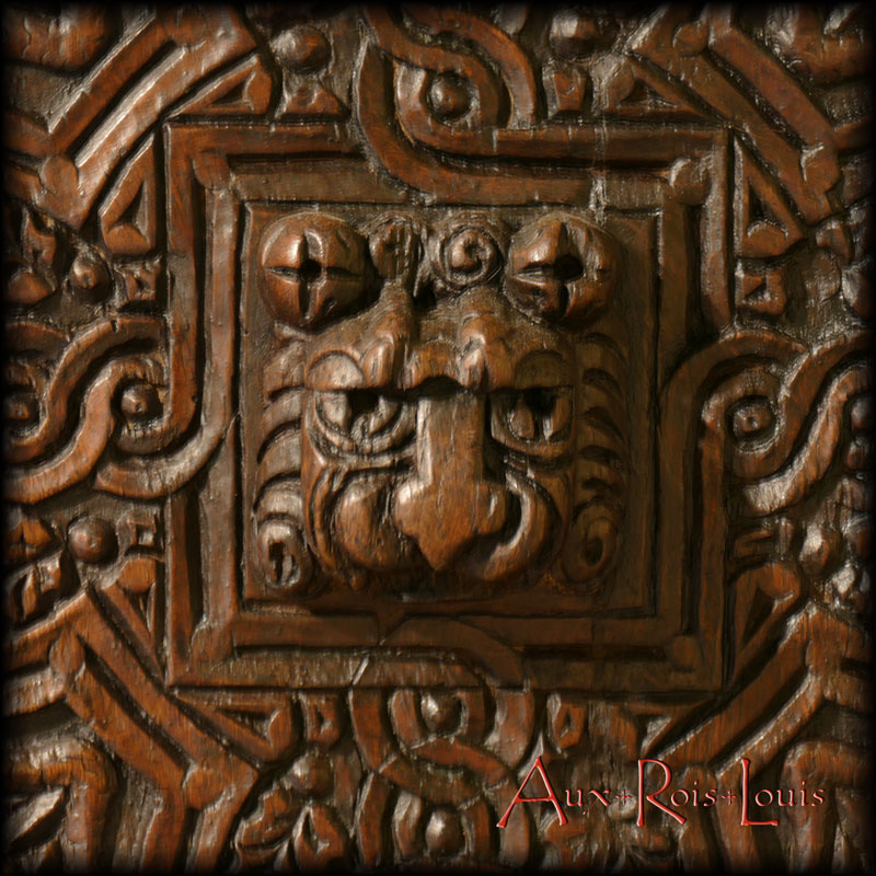 Oak chest – 17ᵗʰ Century – Auvergne