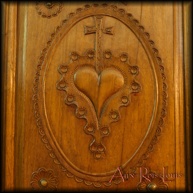 Armoire coffre de mariage en chêne – XIXᵉ siècle – Bretagne - MP001