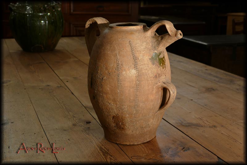 Water jug from Sadirac – 18ᵗʰ century – Gironde – Aquitaine