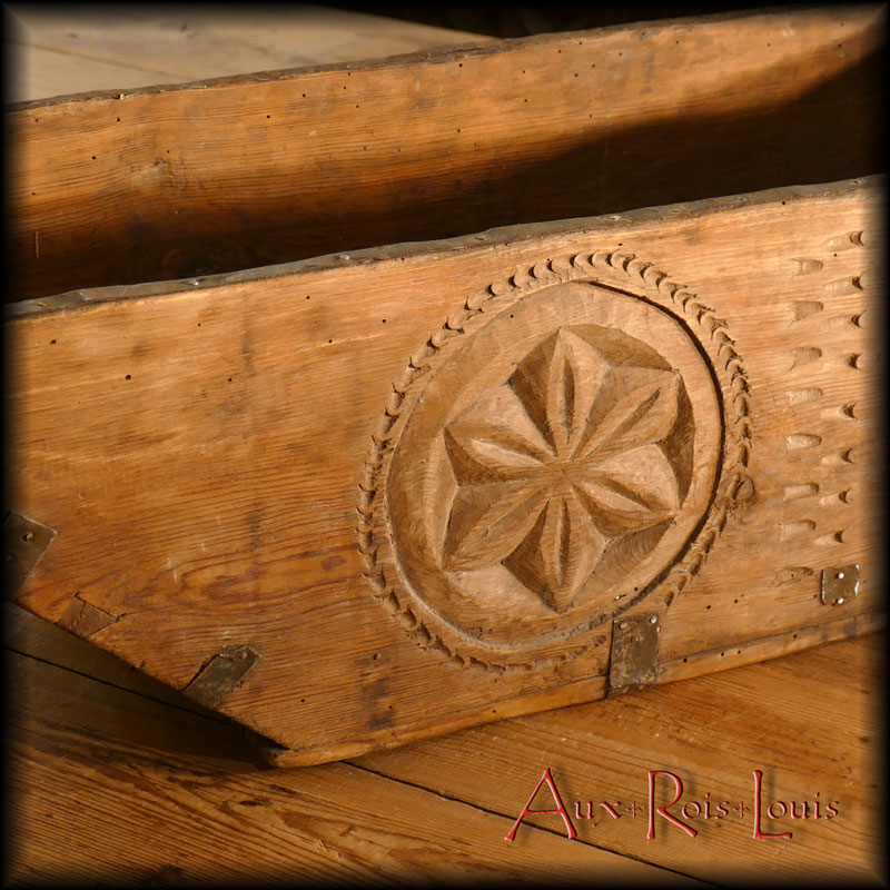 Mesure à grain en sapin – XIXᵉ siècle – Auvergne – Massif central