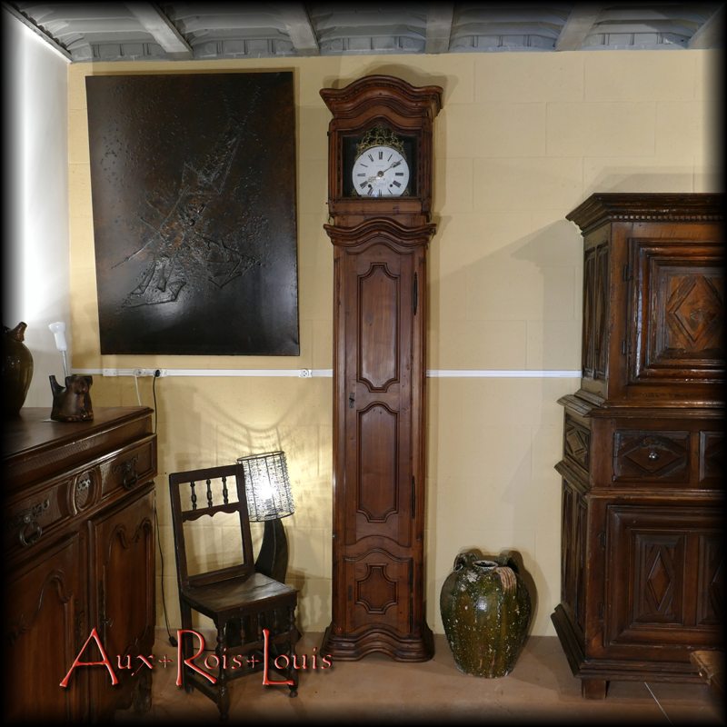 Horloge de Gentilhommière en merisier – XVIIIᵉ siècle – Périgord – [ME057]