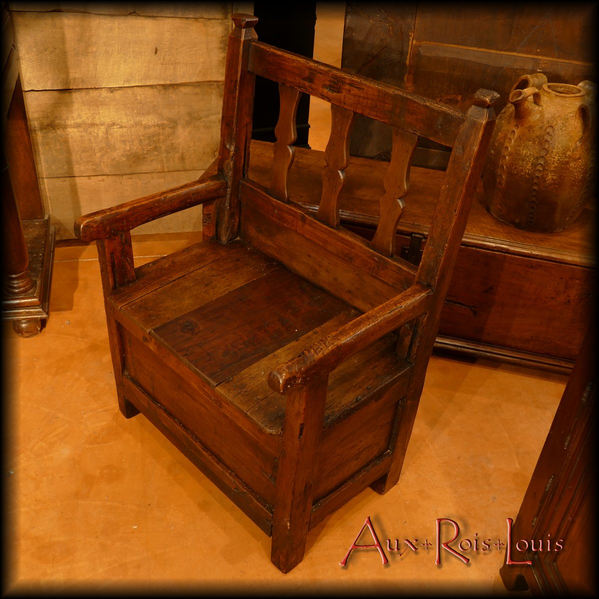 Salt chest armchair – chestnut - cherry - poplar – 19th century – Quercy – [MP029]