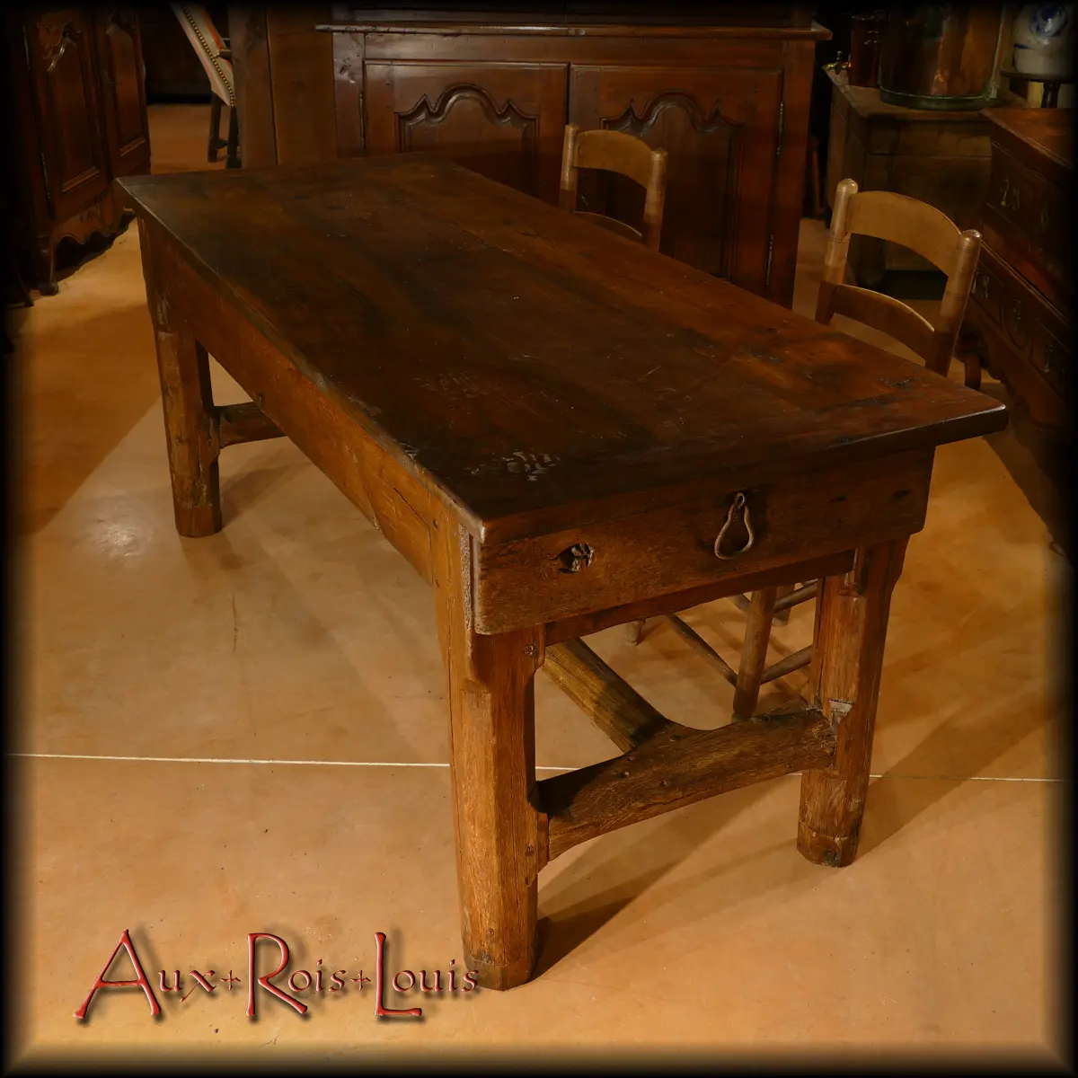 Oak Farm Table – 18th century – Auvergne – [MP040]